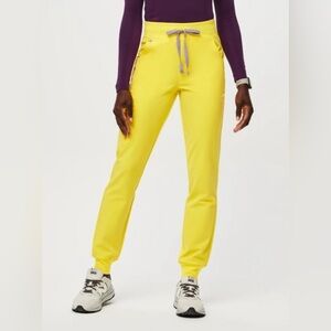 Figs Zamora Jogger Scrub Pants™ | Large |
 Lifesaver Yellow